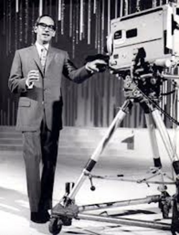 SE ESTABLECE EXPERIMENTALMENTE LA TELEVISION