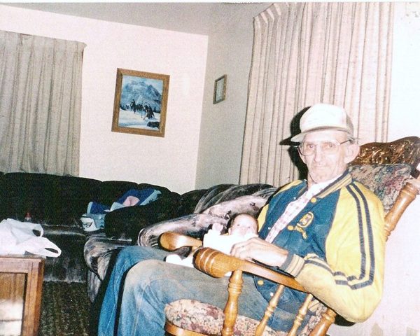 El abuelo me detuvo Cuando Yo era sin Bebé