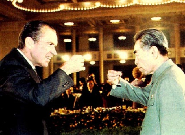 Nixon visits China