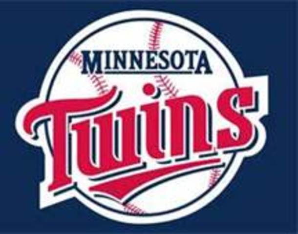 Mi familia y yo viajamos a Minneapolis.