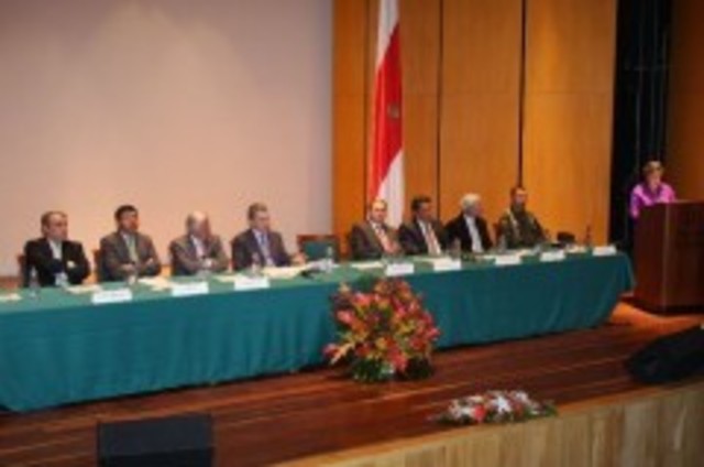 Se desarrollaron principios constitucionales de la autonomía universitaria