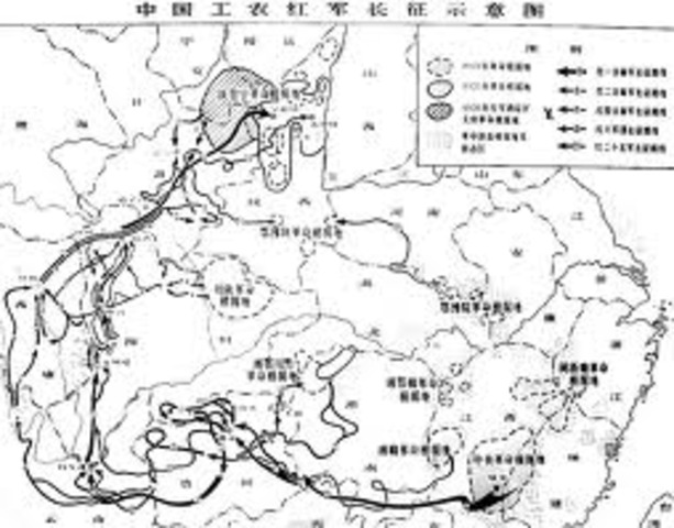 Communists flee in Long March