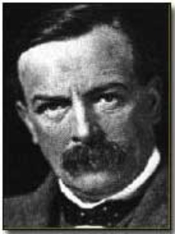 David Lloyd George resign.