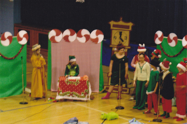 Jugué el papel principal en la escuela desempeñar "A Christmas Carol"