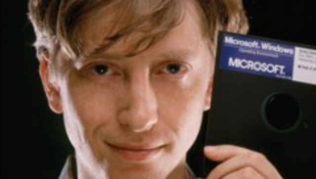 Gates compra un sistema operativo