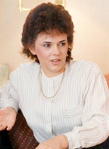 Lindy Chamberlain charged with murder - Second Inquest Court Ruling