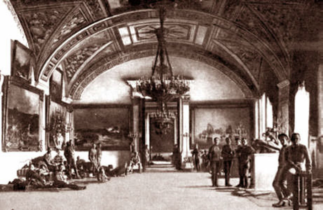 Russia forms a new government