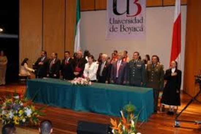 adquirio el nombre de la universidad de boyaca mediante resolucion 2910 del 16