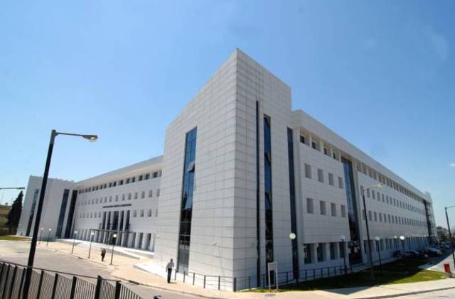 Απορρίπτει τα περί «μετοχοποίησης» των πανεπιστημίων το υπ. Παιδείας