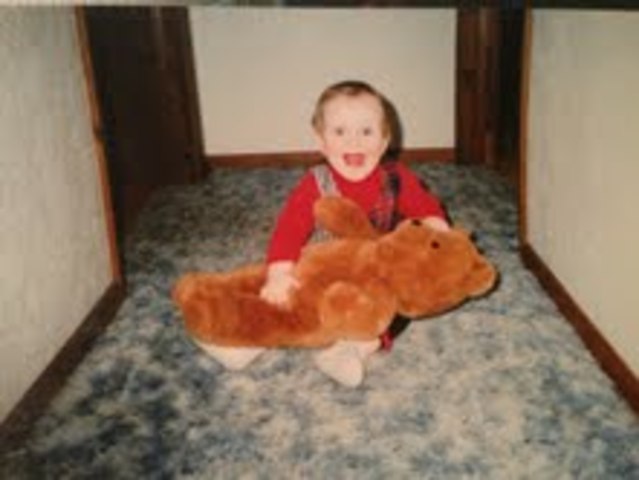 Mi tío me dio a oso de peluche en veinte y cuatro de diciembre.