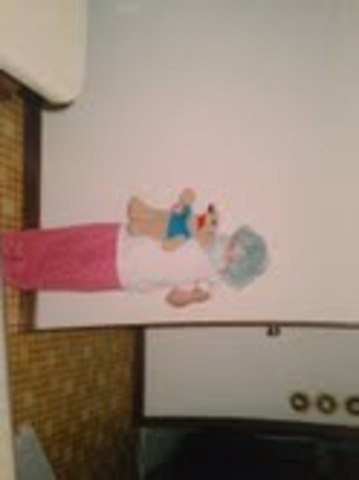 Yo comí el dinero en treinta de mayo.