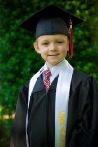 Yo gradué de kindergarten.