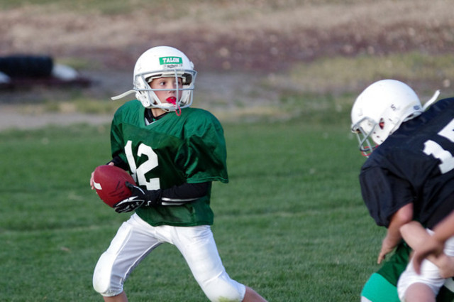 Jugue futbol americano YMCA