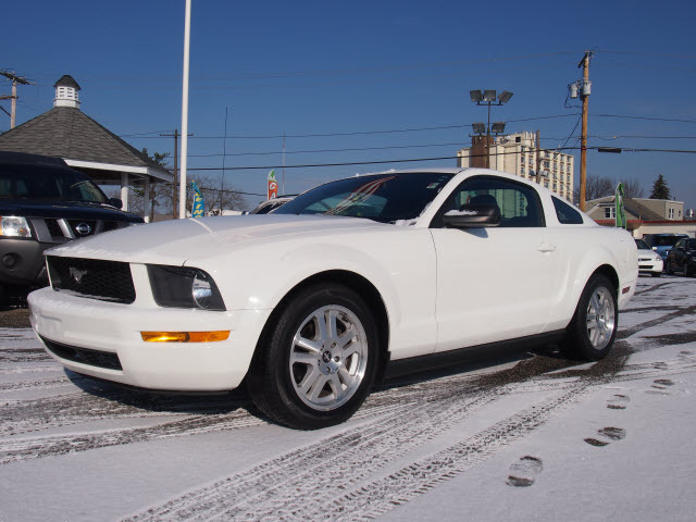 Compré mi ford mustang hace 3 años.