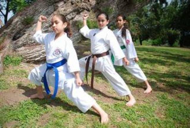 Me apunte a várias actividades extraexcolares.