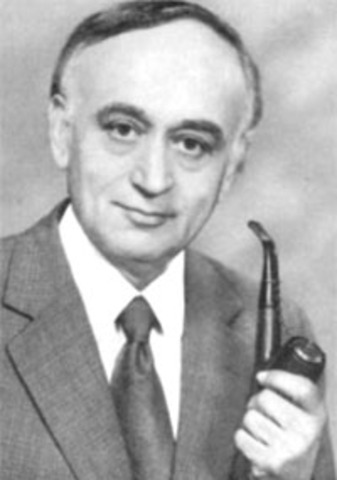 Yusuf Dadoo was born!