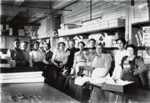 Women textile workers