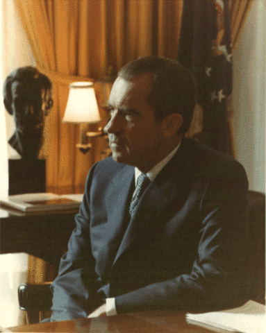 Nixon calls for a ceasefire