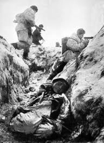 Axis lost the initiative and undertook strategic retreat on all fronts