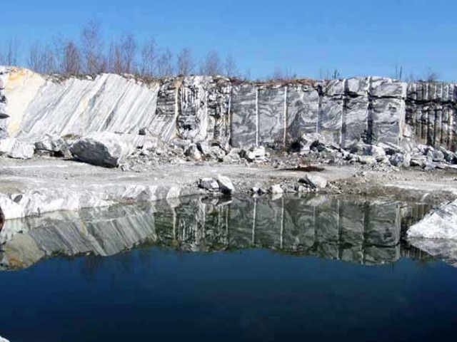 Мраморные ломки