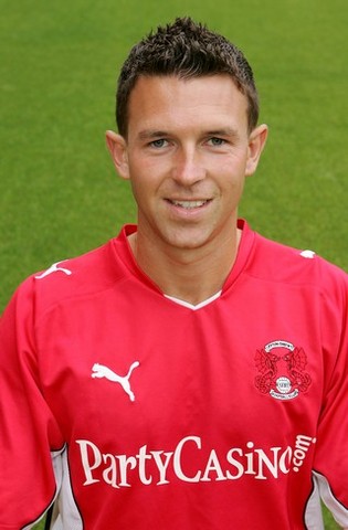 Signs for Leyton Orient