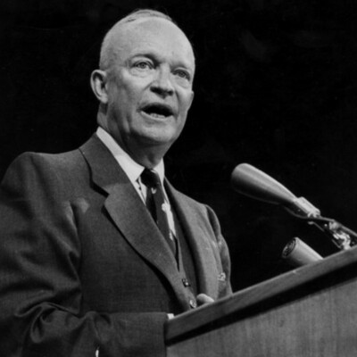 Timeline: Mid-Century America (1952-1960)