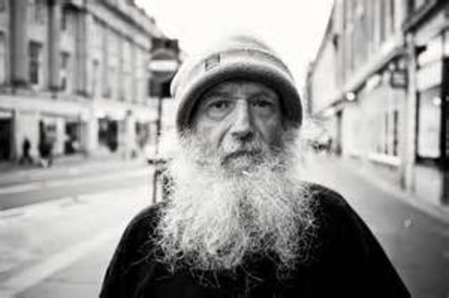 Bruno wacht Müller auf.