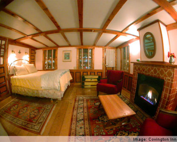 Felix findet ein Zimmer in einer Pension.