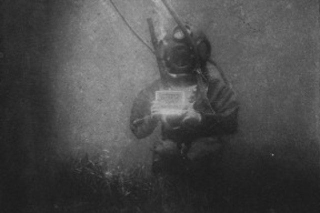 The First Underwater Photograph