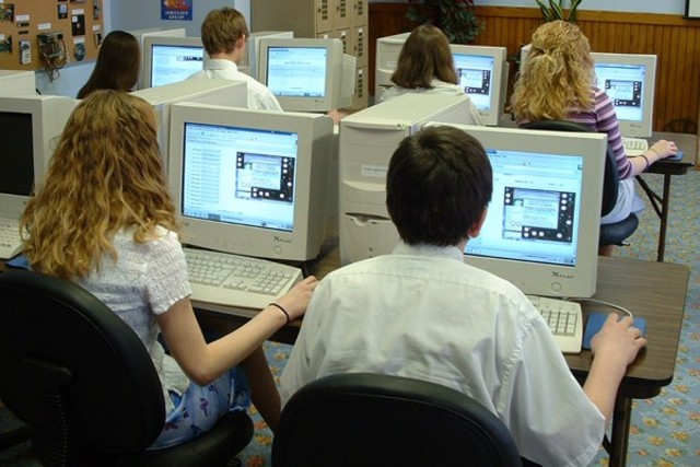 Educación a distancia en 2013