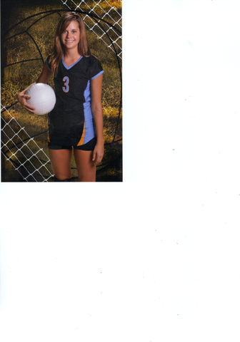 Yo empece jugue voleibol.