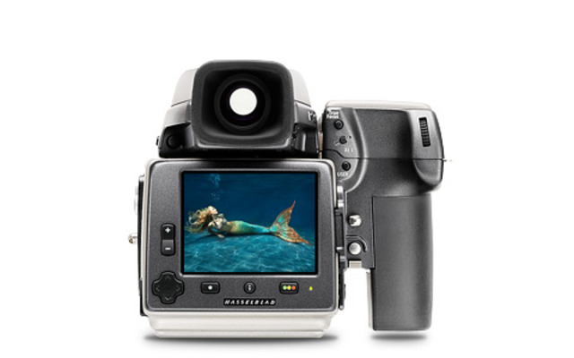 newest digital camera