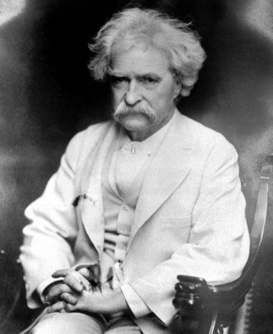 Twain dies