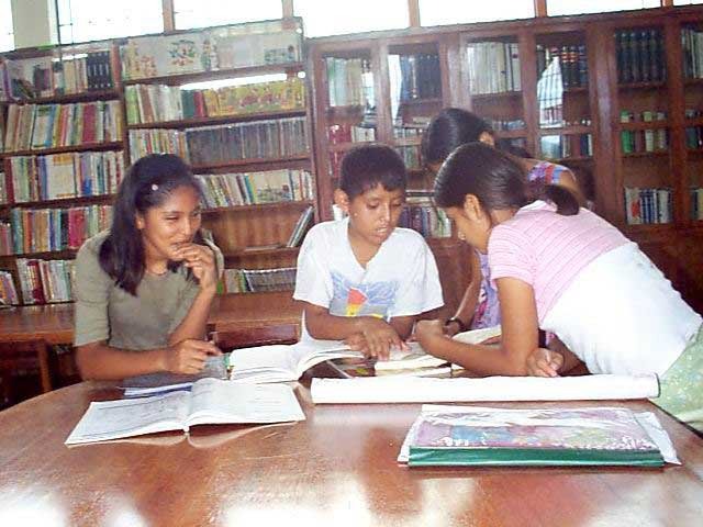 Objetivo del Texto Expositivo