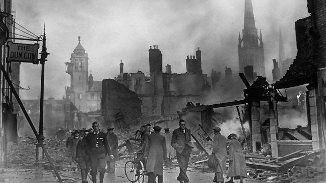 Germans launch the Blitz onLondon