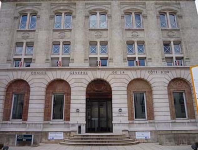 Ouverture de l'accueil au public