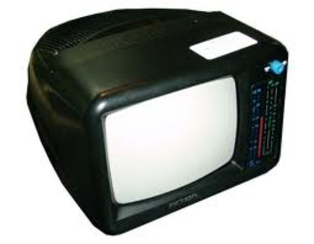 primer televisor de 5 pulgadas