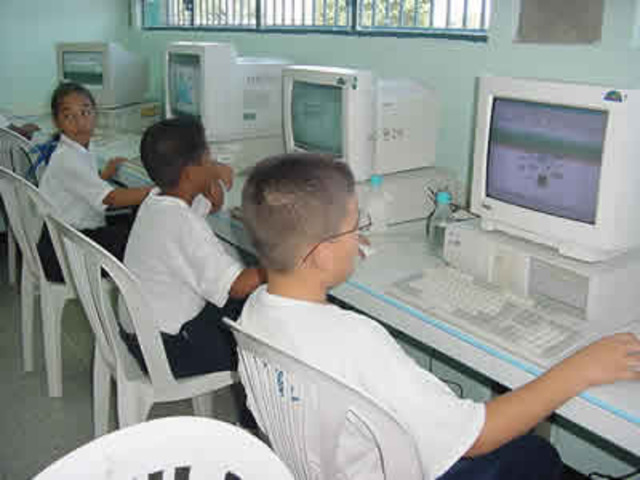 Mayor uso de los PCs con propósitos instruccionales