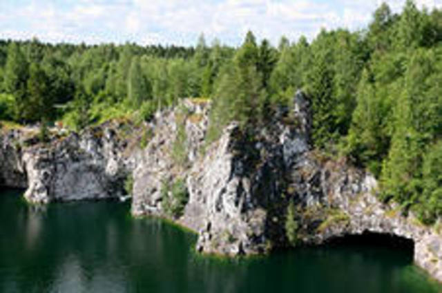 Мраморное озеро