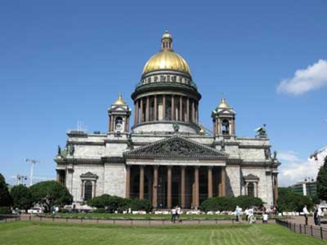 Император Николай I издал указ о начале добычи мрамора в Рускеала