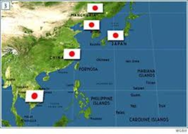 japan invades manchuria