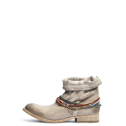 18:30 apresentação da empresa ALWAYS - marcas: catarinamartins e bernardo m