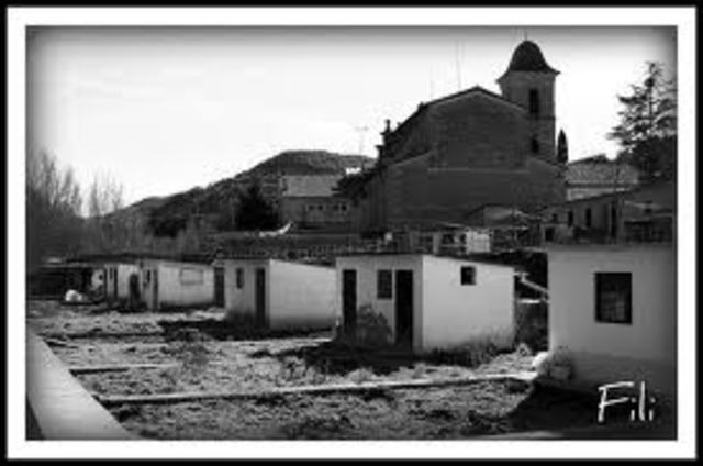 És compra la primera parcel·la.