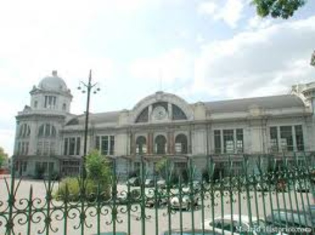 UNIVERSIDAD BORBONICA