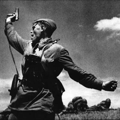 Timeline: WWII And Post War Tensions