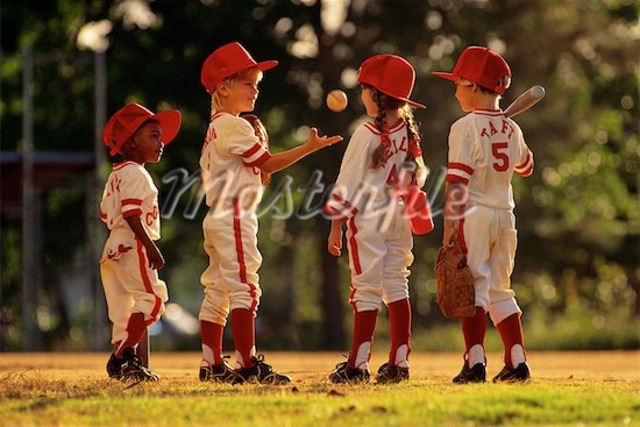 Start playing Baseball