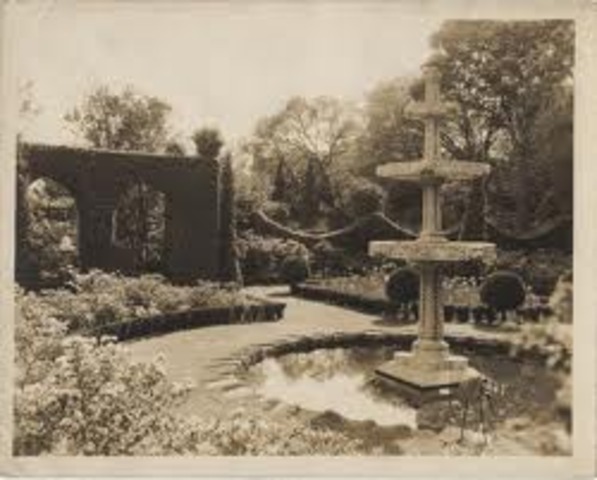 Great Uncle Vincent DiSalvo dies at 18 from ear cancer.