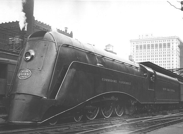 The Steamliner & Steamlined Electric Locomotives