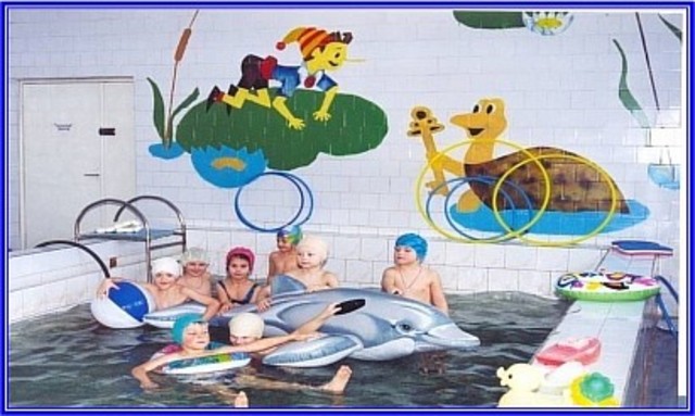 Занятия в бассейне ДОУ