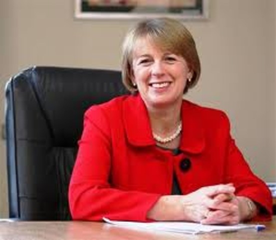 Mrs Dunsford becomes Headmistress